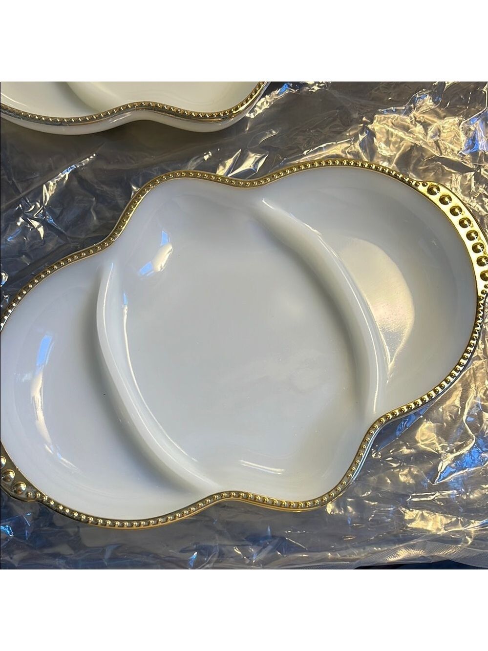 Pair of vintage FireKing oven ware pickle dishes - Picture 2 of 4